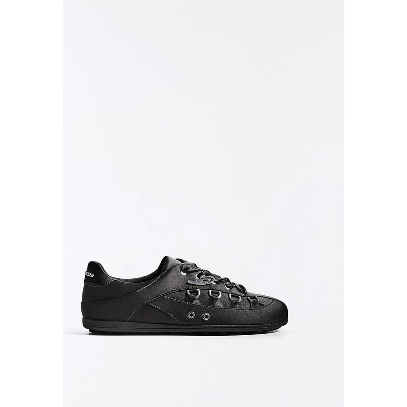 Bershka Out of core trainers in black 114544055