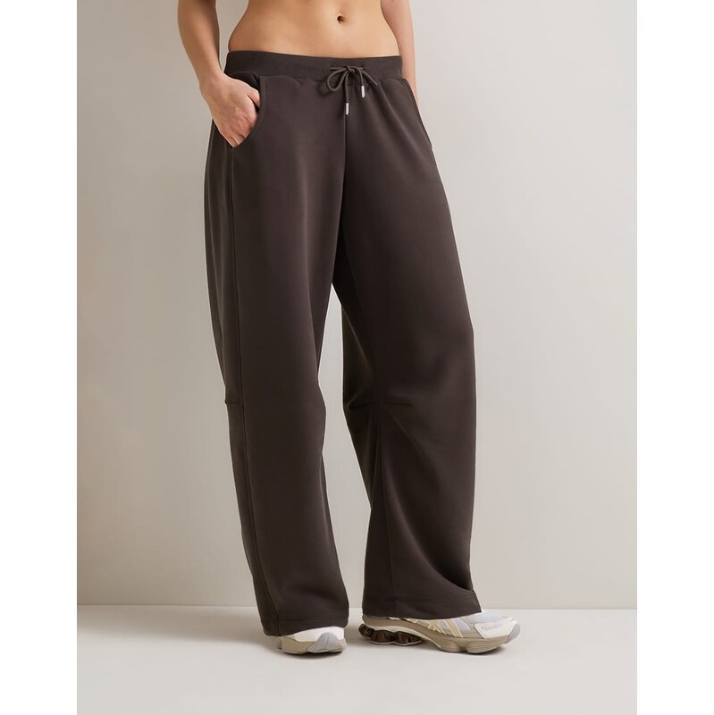 TALA barrel leg joggers in americano-Brown 114935008