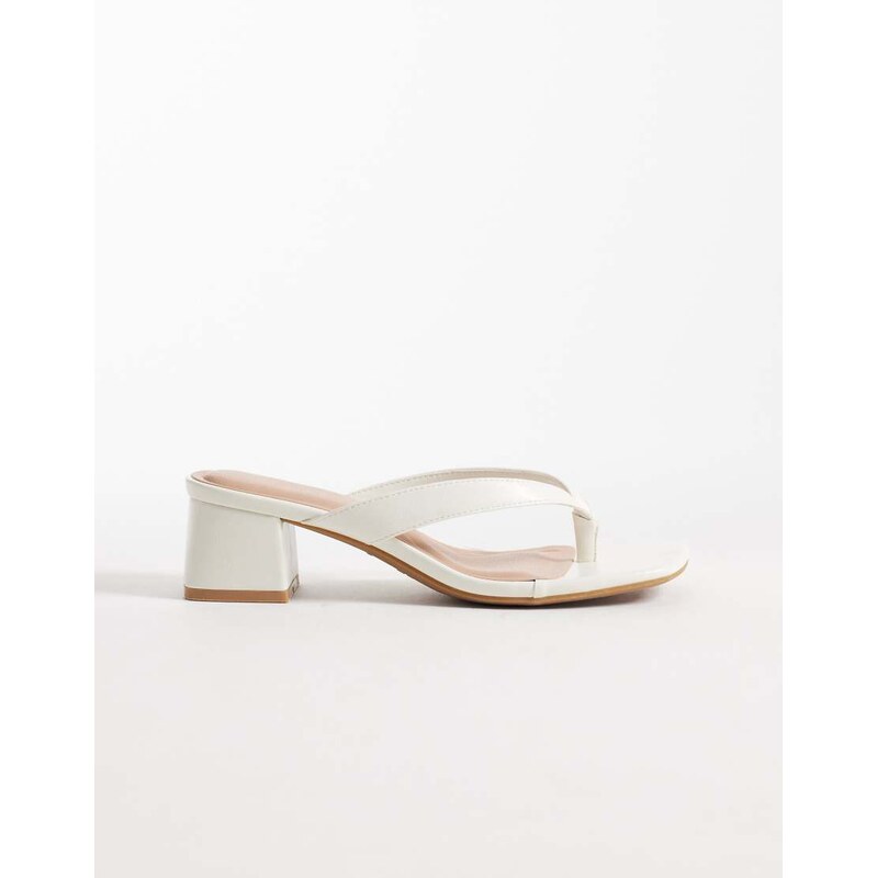 New Look toe post block heeled sandal in cream-White 114939454