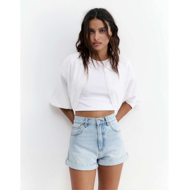 Pull&Bear Mom fit denim shorts with turn-up hems in pale blue