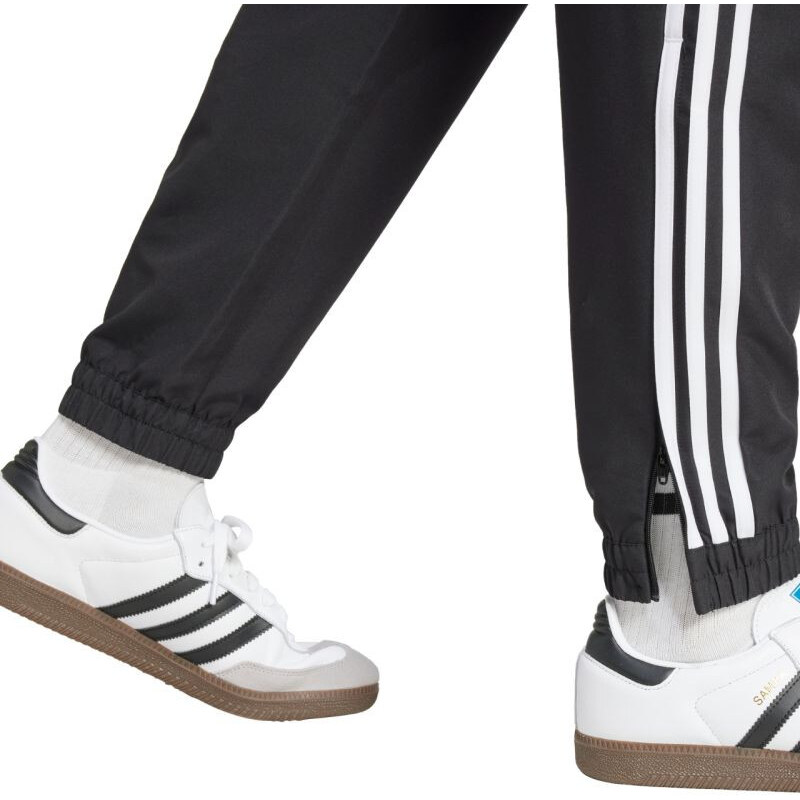 Kalhoty Tiro 25 Essentials Woven M model 21398820 - ADIDAS