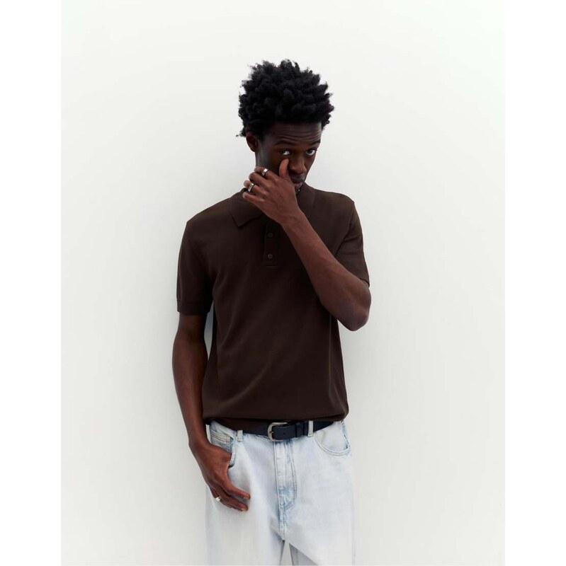Pull&Bear Short sleeve polo shirt in chocolate-Brown