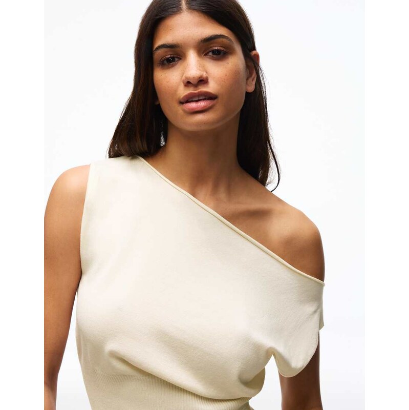 Bershka Boat neck top in ecru-White