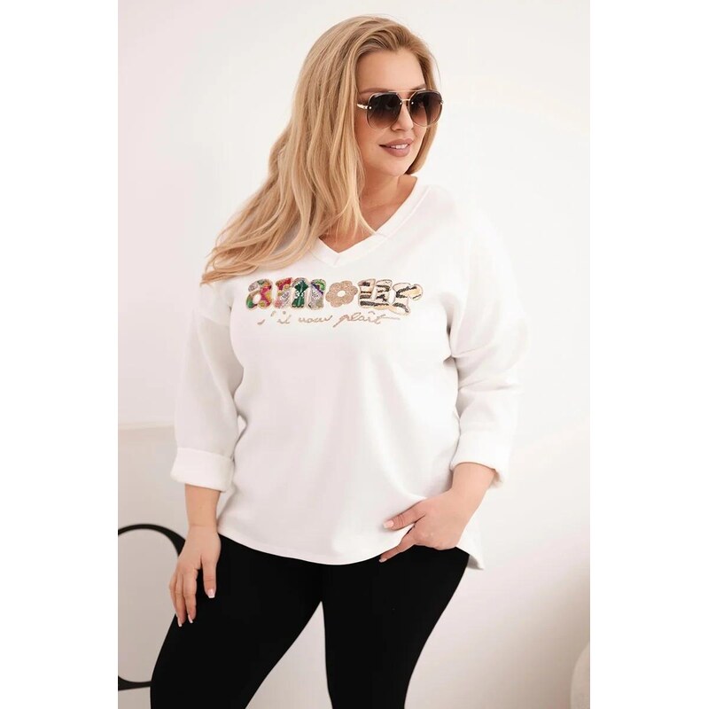 MladaModa Oversize mikina s nápisem a véčkovým výstřihem model 21523 114585014