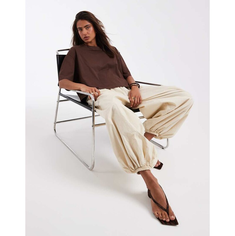 ASOS DESIGN boxy cropped t-shirt in chocolate-Brown
