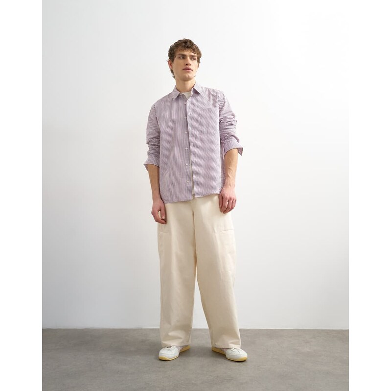 Topman baggy fit trousers with side pockets in cream-Black