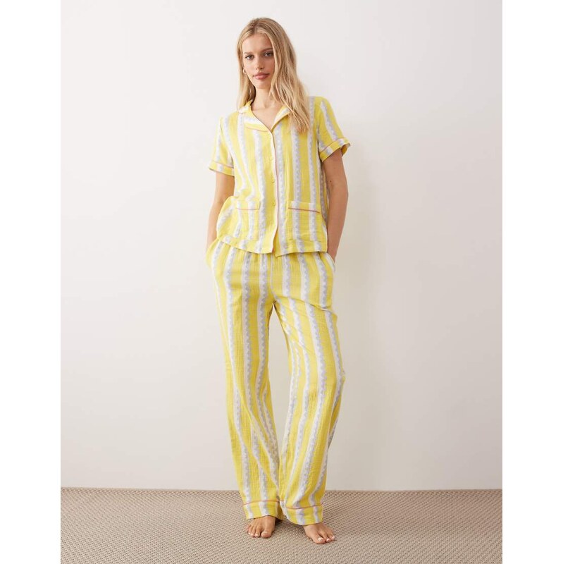 Chelsea Peers wiggle print short sleeve revere and long bottoms 114589484