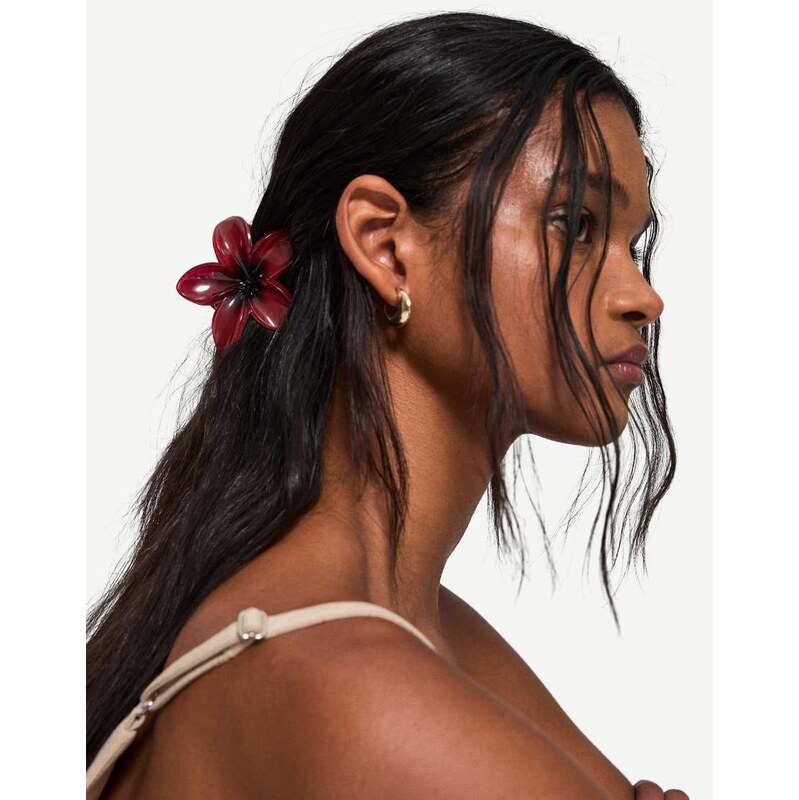 Bershka 2-pack of flower hair clips in burgundy-Red 114589601