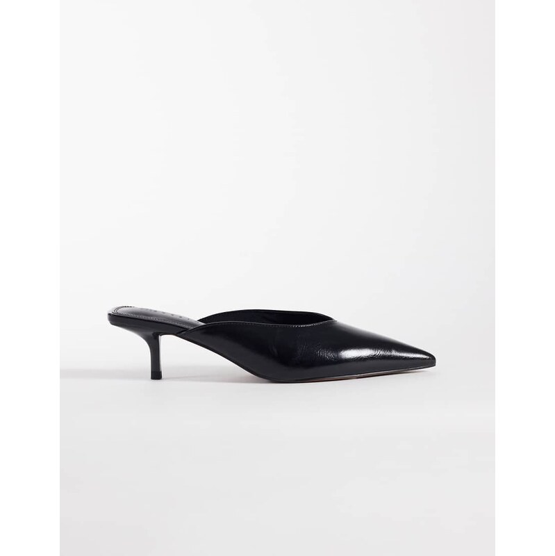 ASOS DESIGN Surprise pointed kitten heeled mules in black