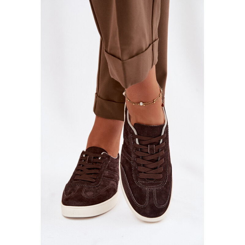 Sneakersy z veluru model 22044835 Čokoládové - VINCEZA