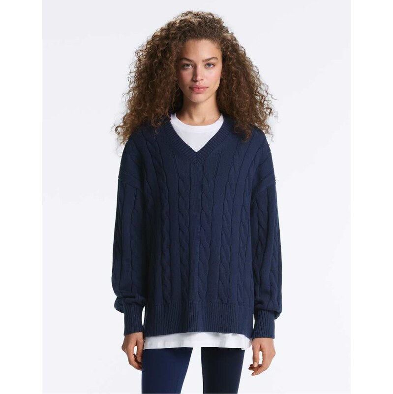 OYSHO 100% cotton cable knit v-neck jumper in navy 114598379