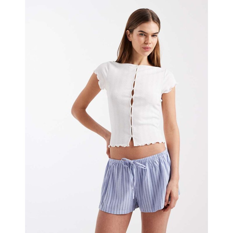 Cotton On flannel girlfriend short in chocolate plum stripe