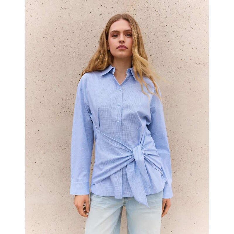 Bershka Oversize poplin shirt with bow print in denim blue