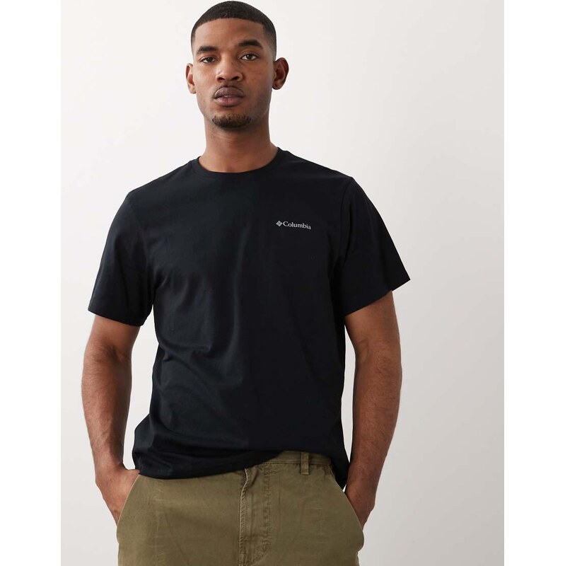 Columbia CSC basic t-shirt in black-White