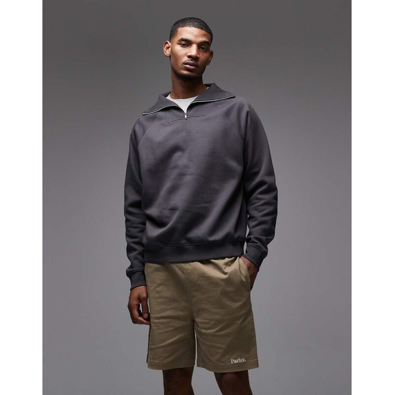 Parlez arc regular fit shorts in beige-Neutral