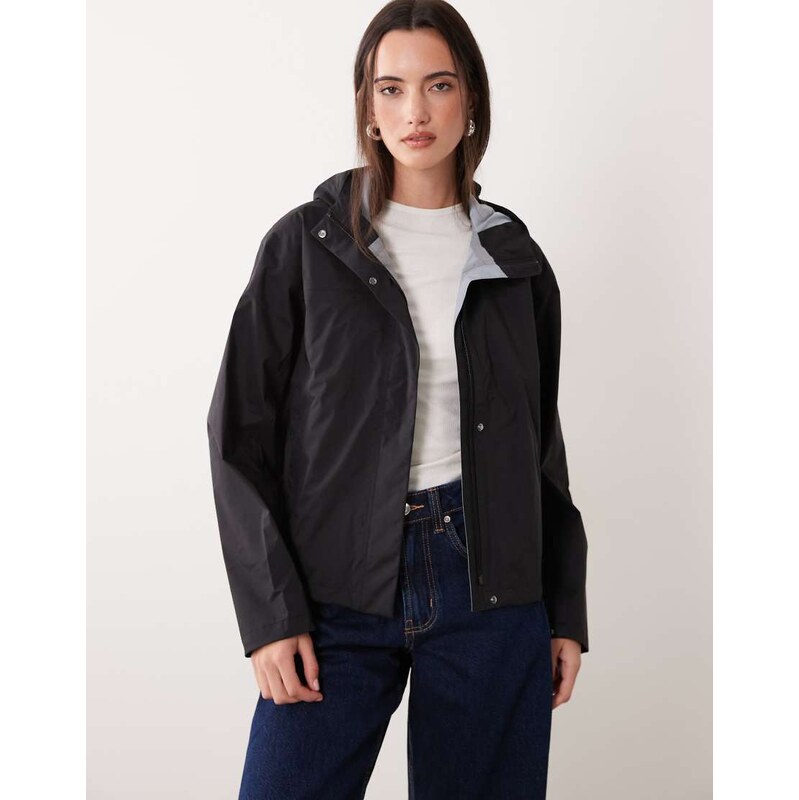 The North Face Voyage Rain 3L hooded jacket in black