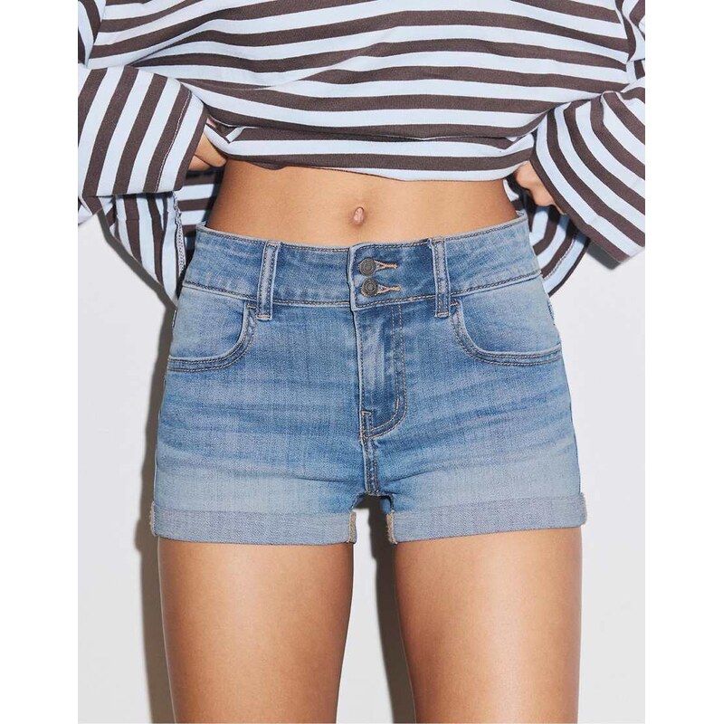 Stradivarius Turn-up hem denim shorts in medium light blue denim