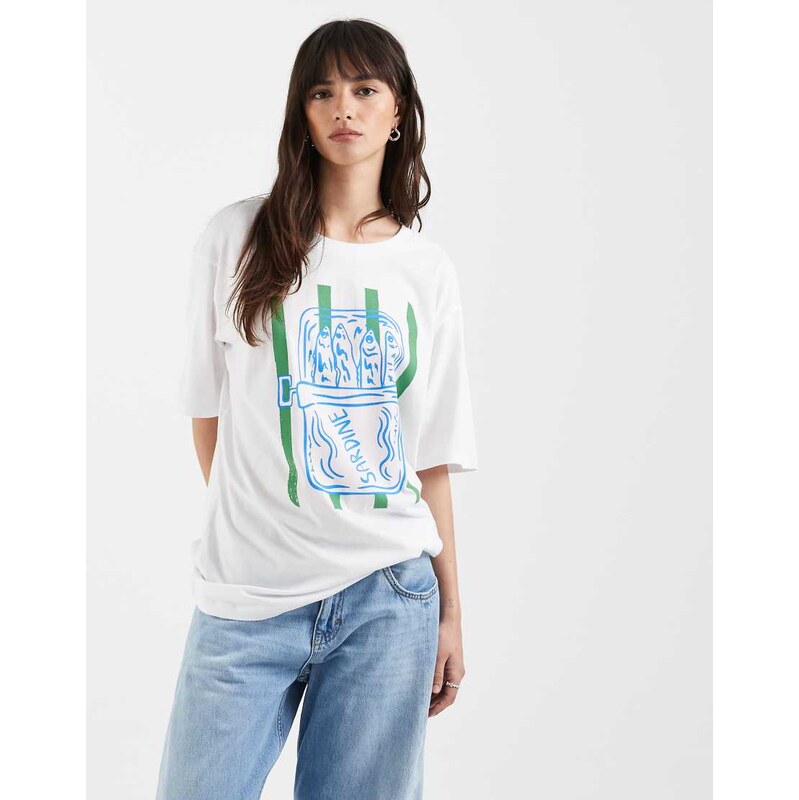 ONLY oversize t-shirt with sardines print in white