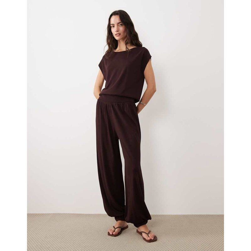 Mango Manis wide leg cuffed trouser in dark red 114712521