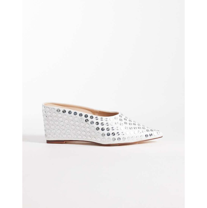 Azalea Wang Neiza wedge mules with studs in white 114708708