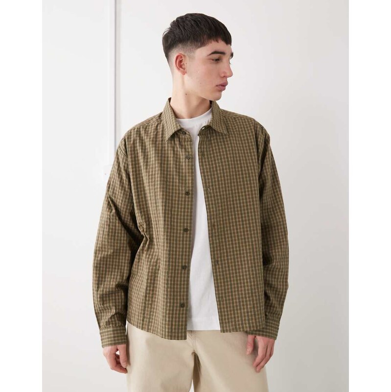 COLLUSION long sleeve boxy shirt in khaki check-Green