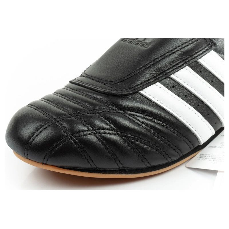 Adidas dámská sportovní obuv Taekwondo black slip-on leather dámské