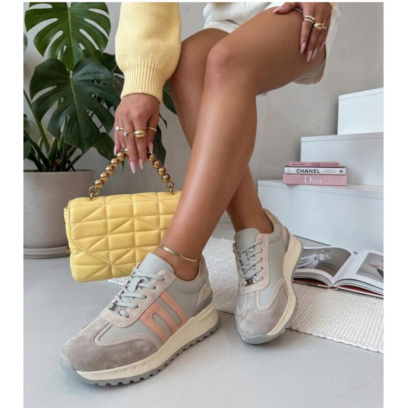 Sportovní boty na platformě model 226035 Solea