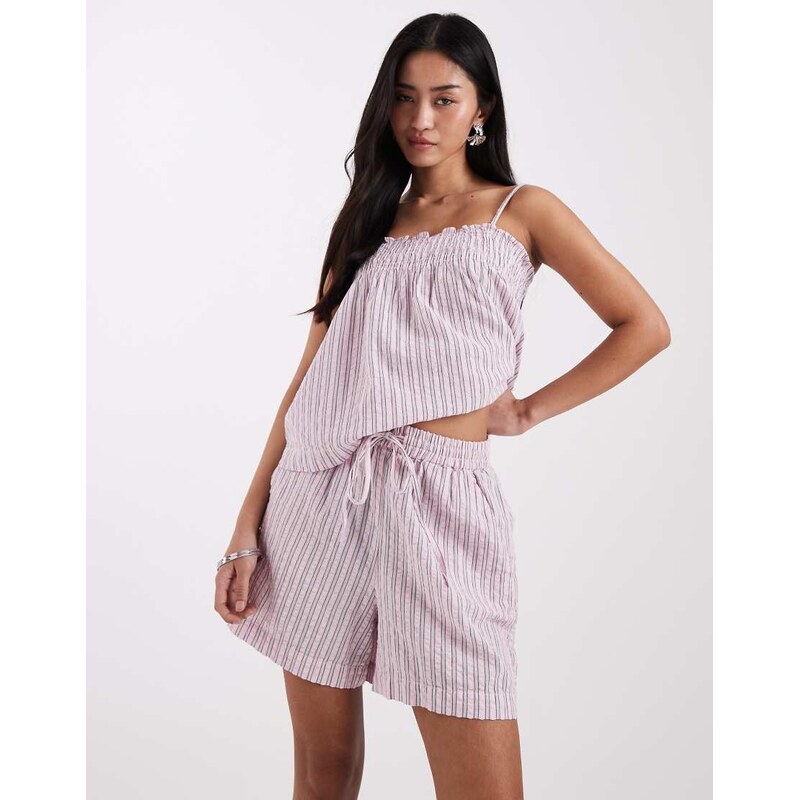 JJXX seersucker stripe shorts in pink 115520645