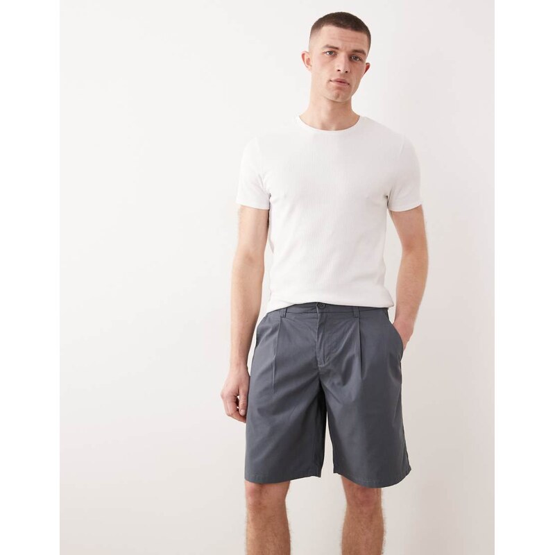 ONLY & SONS loose fit pleated shorts in charcoal-Grey