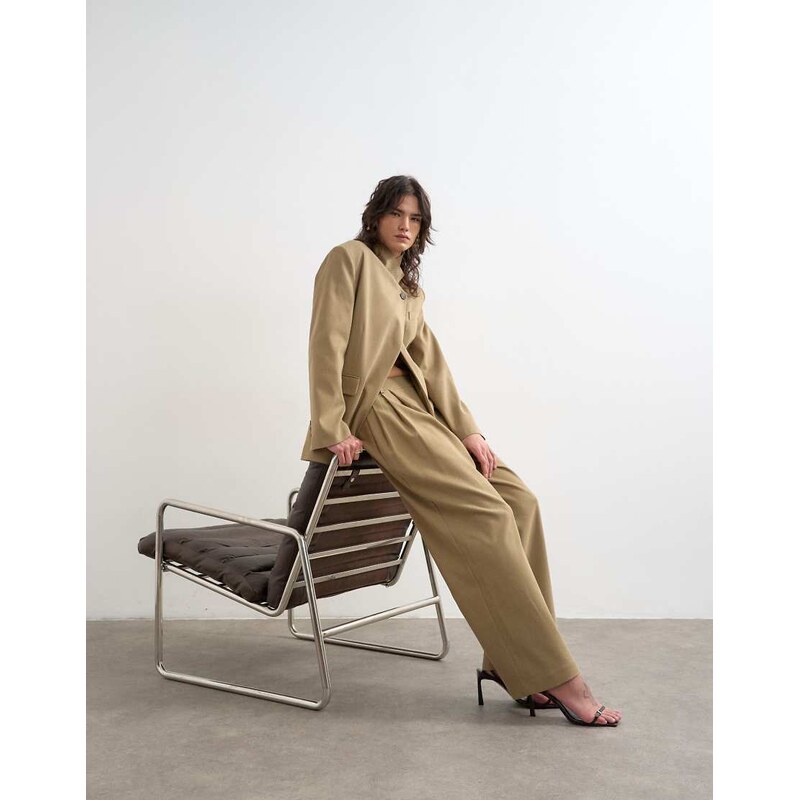 Topshop triple pleat trouser in neutral
