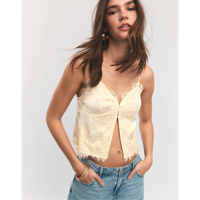 Stradivarius Strappy satin lace top in ecru-White 114726181