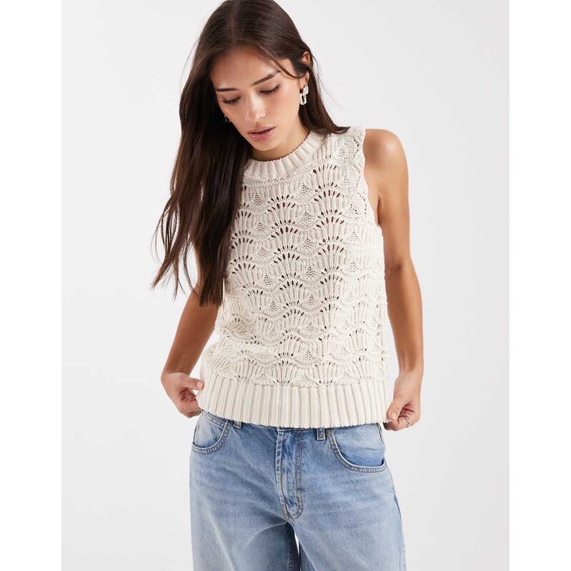 Levis Hope crochet vest in ecru-White