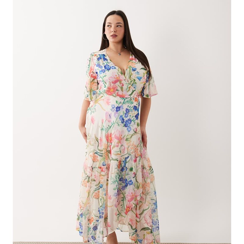 Hope & Ivy Plus wrap tie detail maxi dress in white floral-Multi