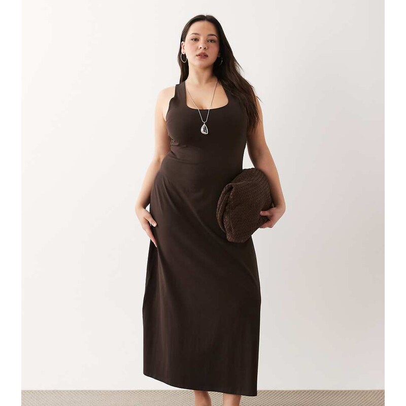 ASOS Curve ASOS DESIGN Curve scoop neck maxi dress in chocolate