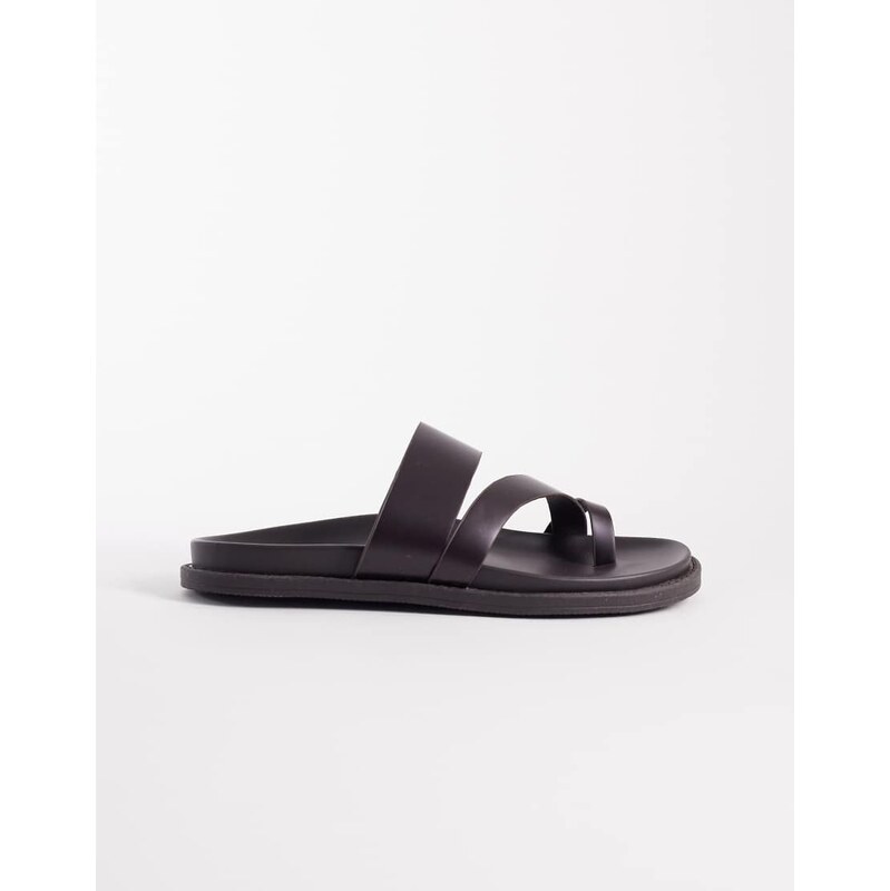 ASOS DESIGN cross over strap sandals in wine-Red
