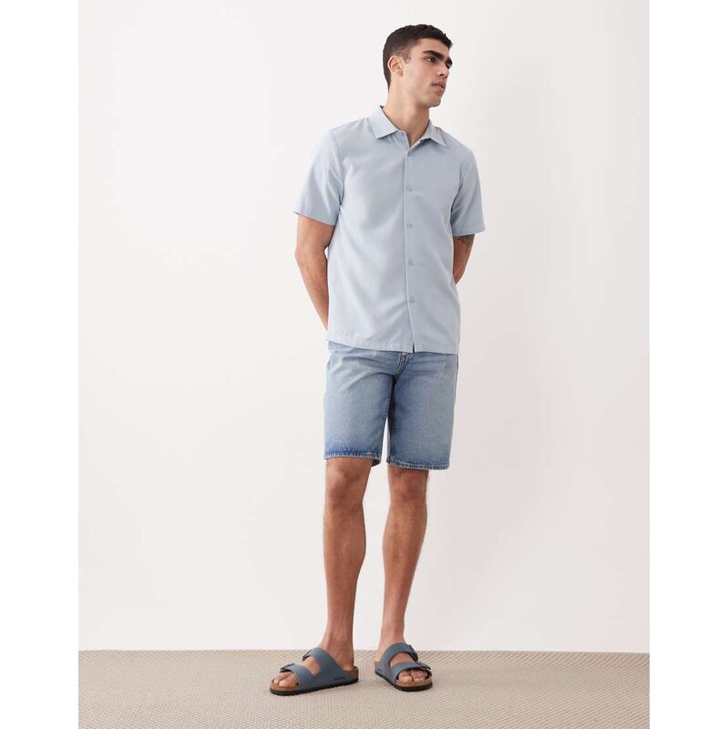 New Look bermuda denim shorts in mid blue