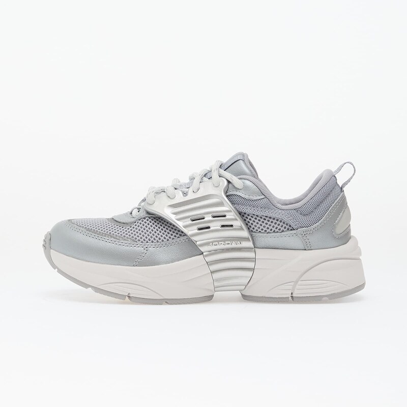 Jordan Trunner O/S Swan/ Summit White-Wolf Grey