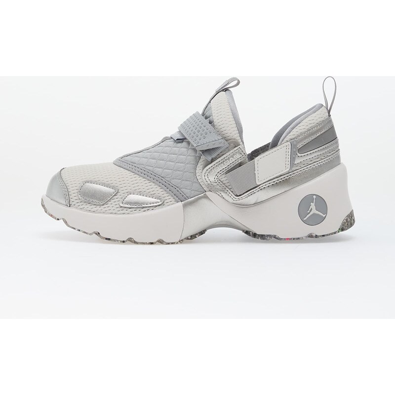 Jordan Trunner Lx Wolf Grey/ Summit White-Reflective Slvr
