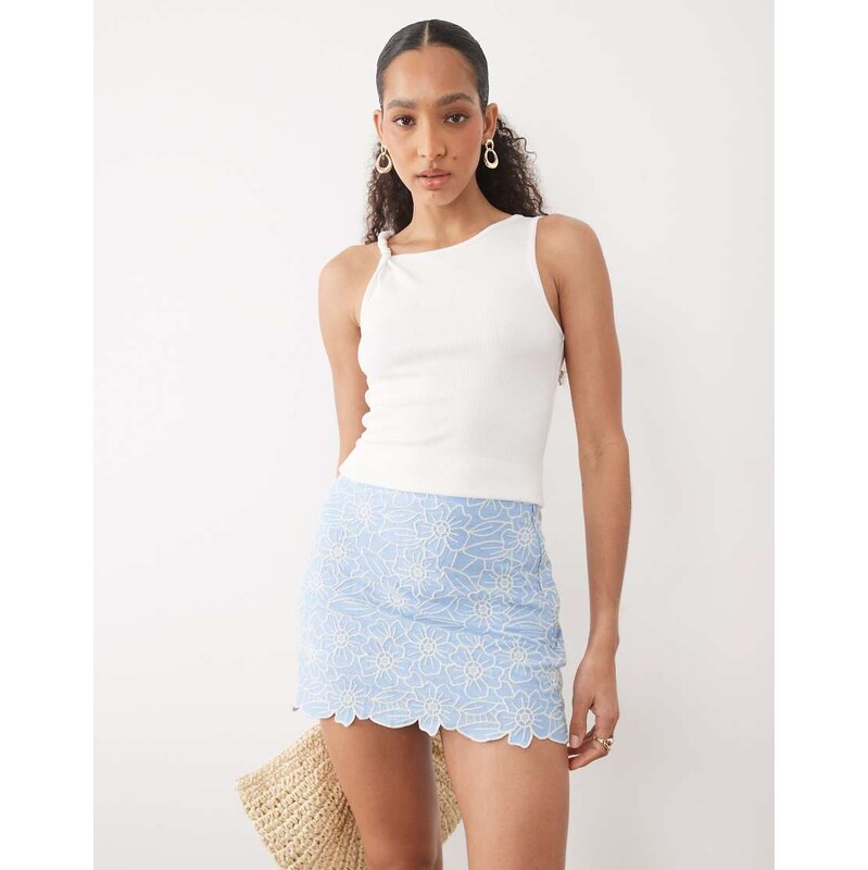 Abercrombie & Fitch linen mini skirt with built in shorts in