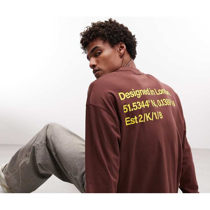 COLLUSION T-shirt in brown with yellow logo