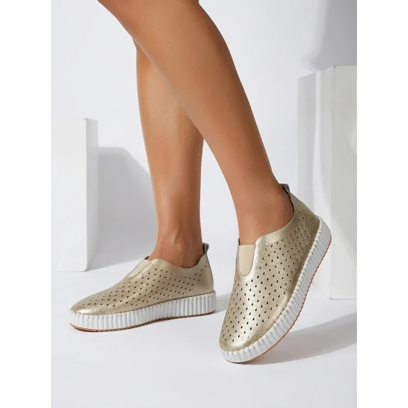 Dámské slip-on boty Resti Rovira