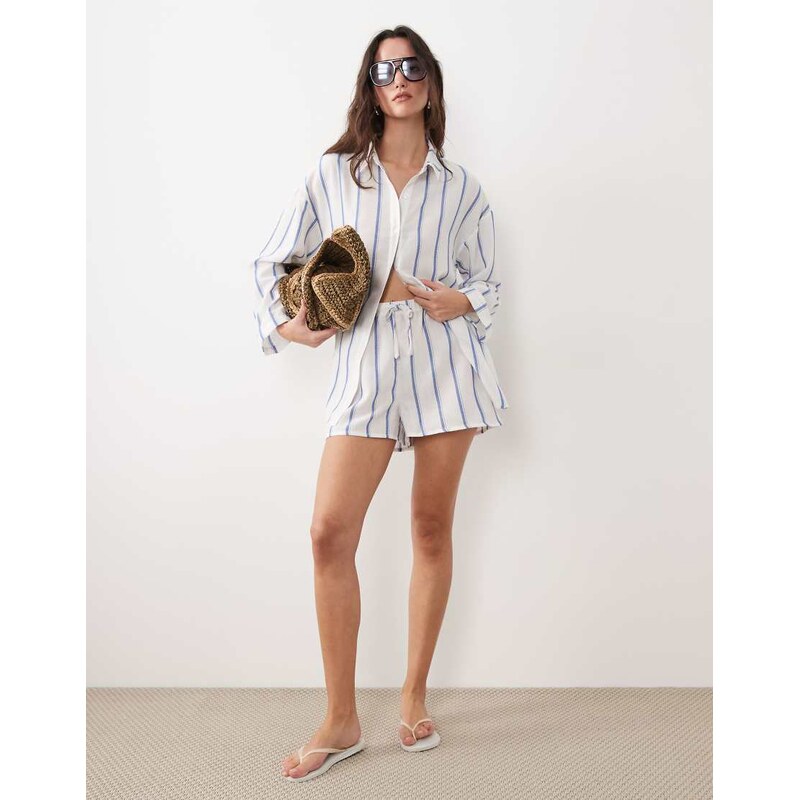 New Look co-ord striped beach short in blue pattern