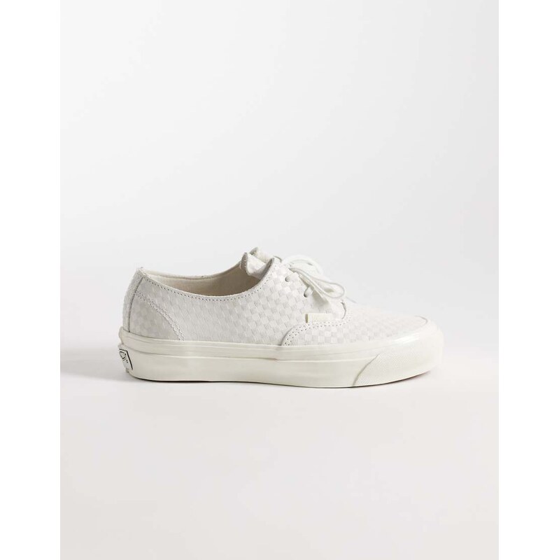 Vans Authentic small checkerboard trainers in white