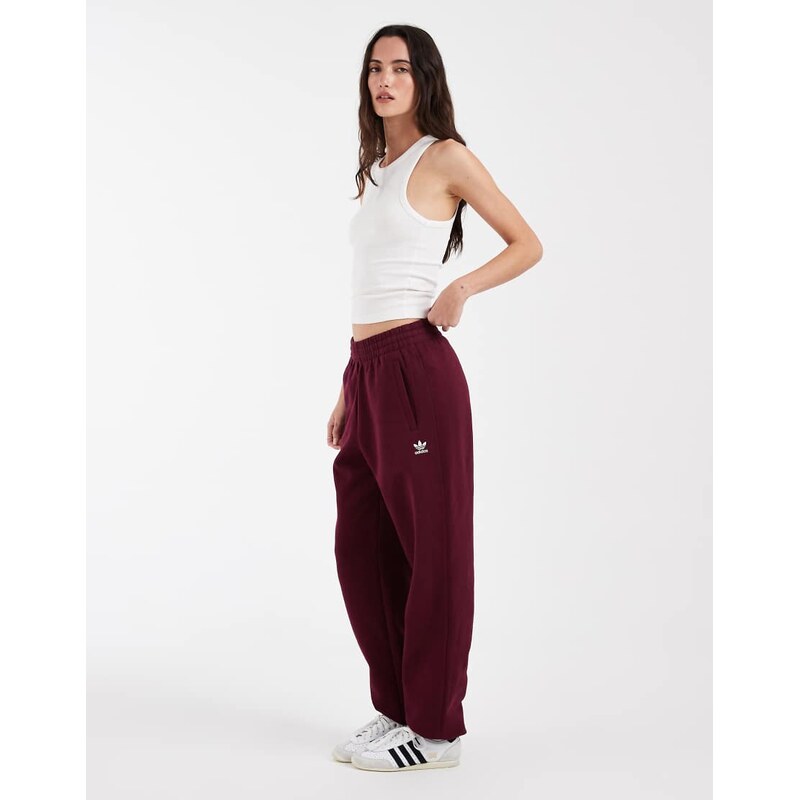 adidas Originals essential joggers in maroon-Red