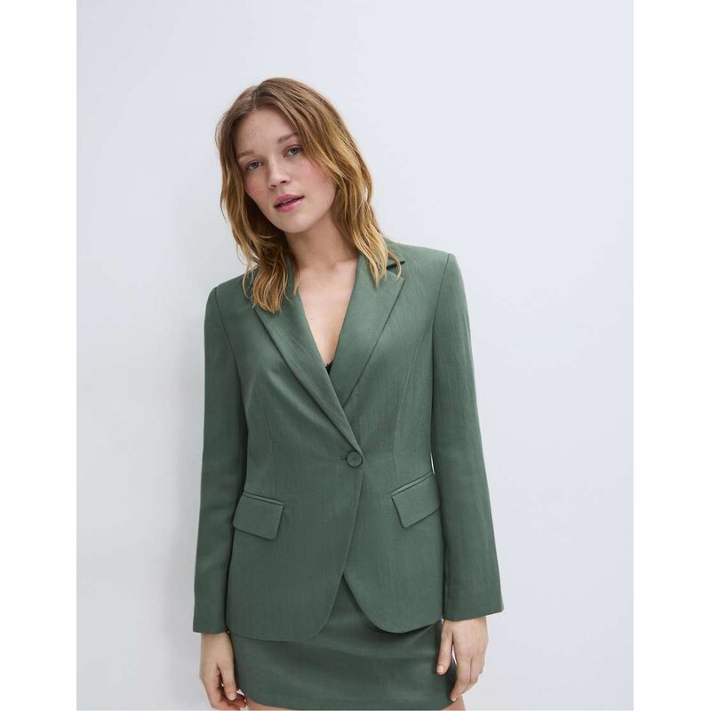 Stradivarius Asymmetric blazer in khaki-Green 114775433