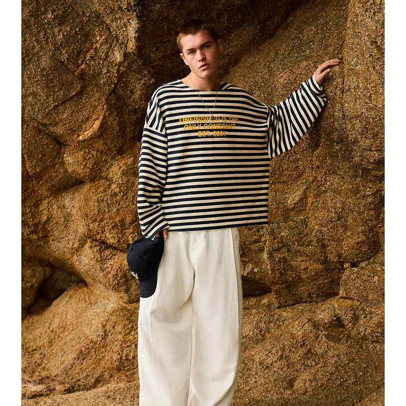 Bershka Super baggy trousers linen blend in white - CREAM