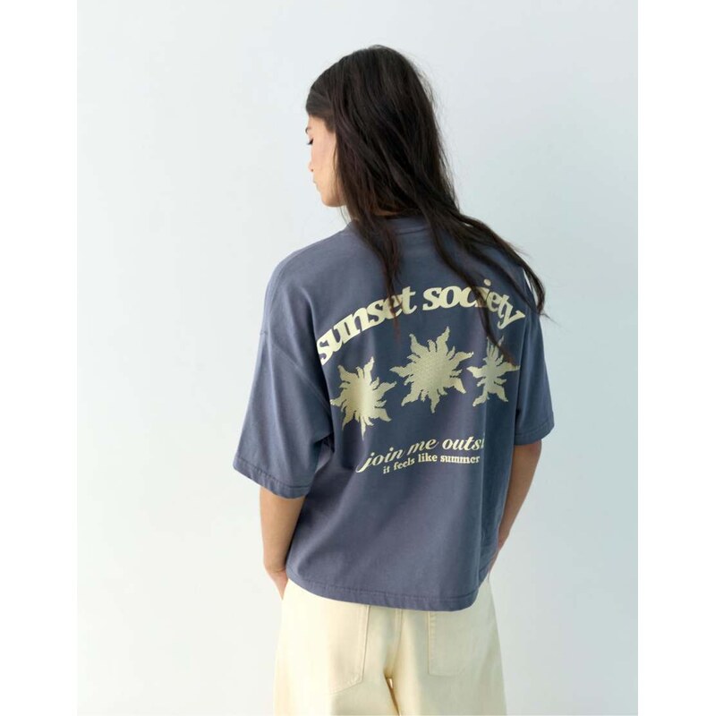 Pull&Bear Short sleeve t-shirt with printed graphic in grey