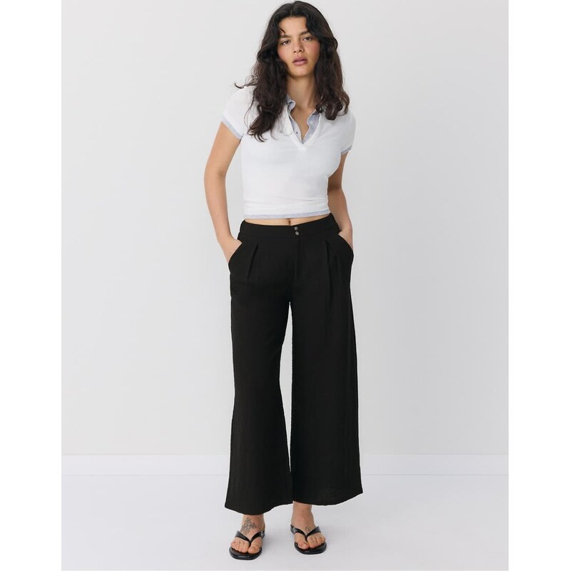 Stradivarius Rustic culottes in black