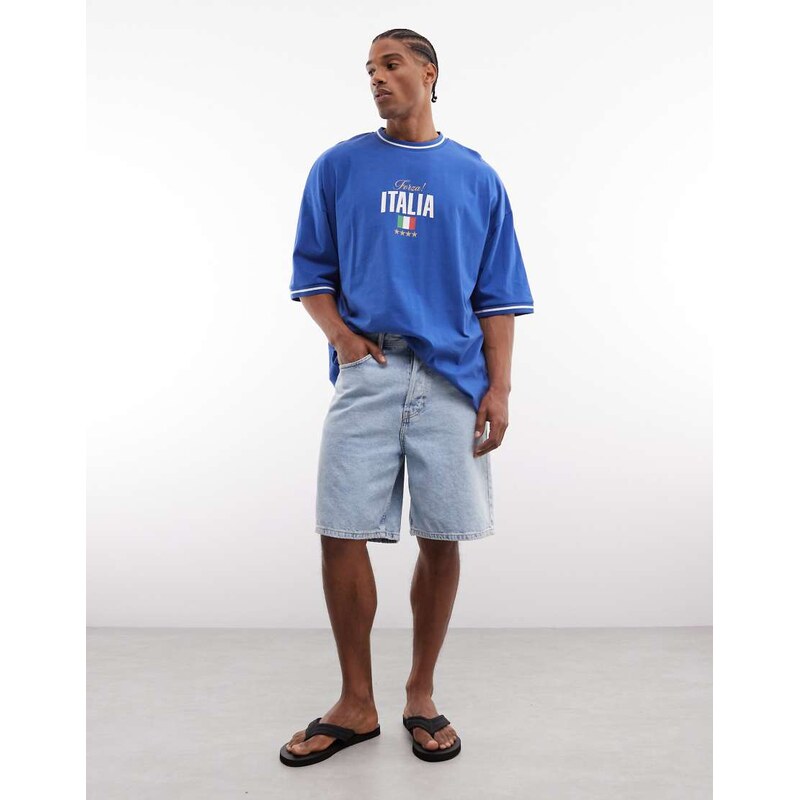 ASOS DESIGN oversized t-shirt with Italy football graphic in