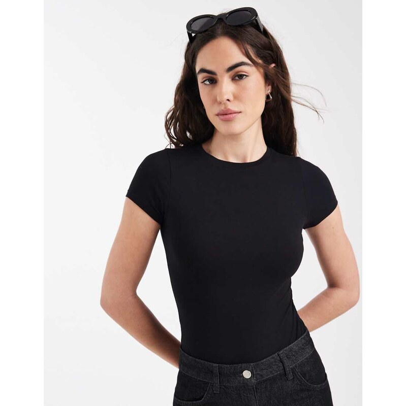 New Look crew neck bodysuit in black